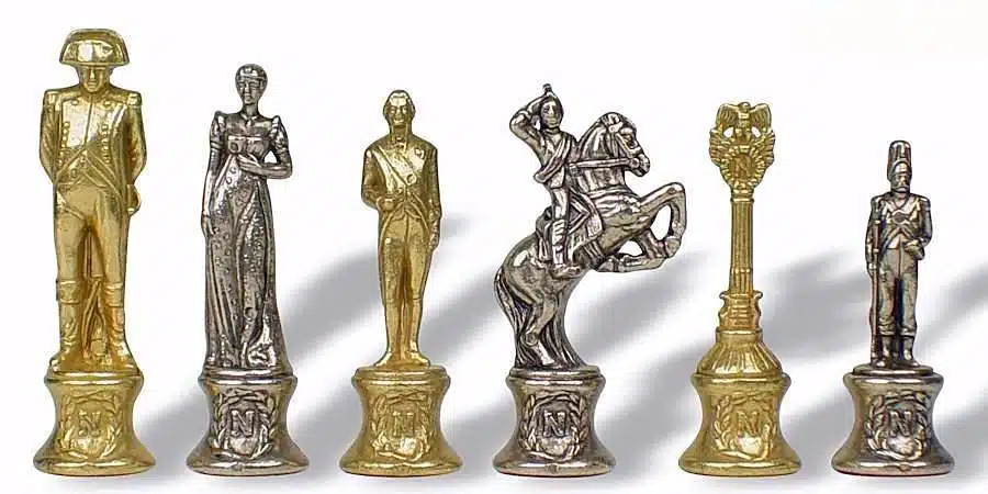 Pièces Napoléon en métal doré et argenté, reine, cavalier et tour