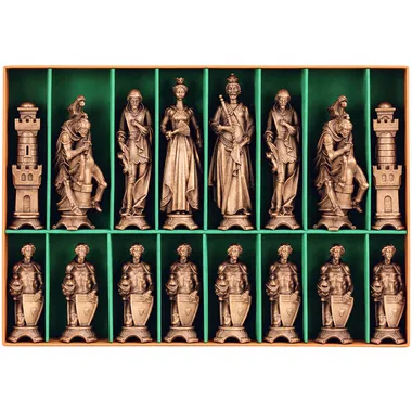 Skakspil "Renaissance, bronzeret og voksboneret" i massivt Alpetræ, traditionelt udskåret