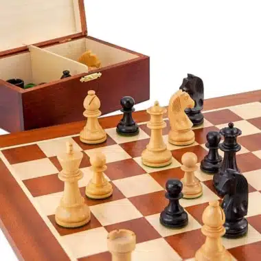 Alternative view of Championship II Sæt Skakbræt i Mahogni og Ahorn, Skakspil i Buksbom og Ebonisereret Buksbom Træ & Opbevaringsboks i Birketræ