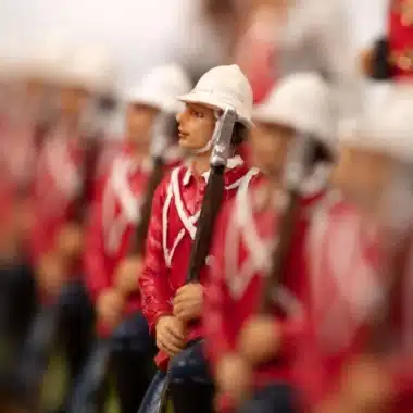 Sæt Anglo-Zulu Krig II Skakbræt i Kunstlæder med Opbevaring og Skakspil i Resin Håndmalet - Billede 4