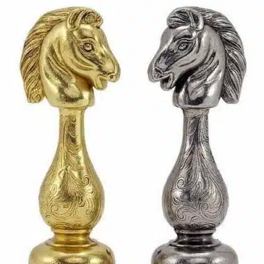 Sæt Arabic Style IV Skakbræt i Kunstlæder med Opbevaring og Skakspil i Guld- og Sølvbelagt Metal - Billede 5