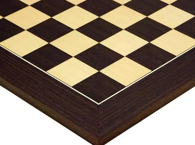 Ensemble "Contemporain" Echiquier en Bois d'Erable et Wenge & Jeu d'Echecs en Buis Ebonisé
