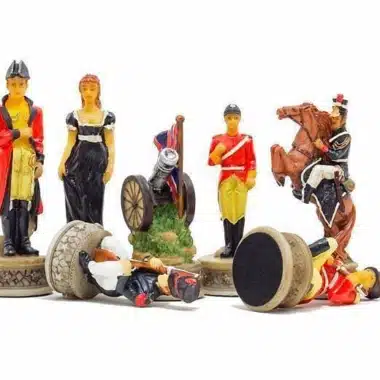 Alternative view of Waterloo Slaget II Skakspil med Skakbræt i Rosentræ med Opbevaringsskuffe & Håndmalede Skakbrikker i Resin