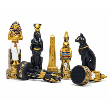Egypten skakbrikker: farao, gudinde, obelisk og stående kat