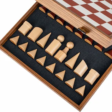 Skakspil i Bauhaus-stil i træ og spilleplade i kunstlæder - Terrakotta & Hvid - 40 x 40 cm