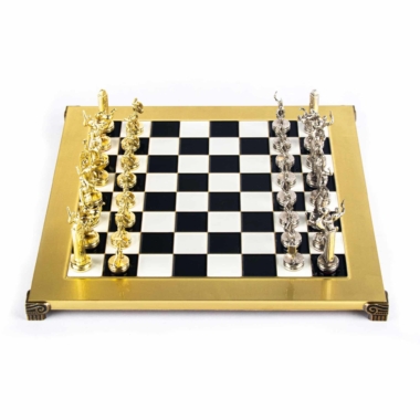 Alternative view of Skakspil Græsk Mytologi - Guld- og Sølvbrikker - 36 x 36 cm