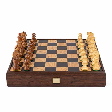 Skakspil Valnød 40x40 cm med Staunton-brikker set forfra - Le Palais Des Echecs